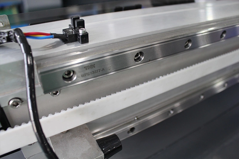 2.5X1.3m UV Flatbed Printer Fb -2513r with UV Ink Gen5 Printhead