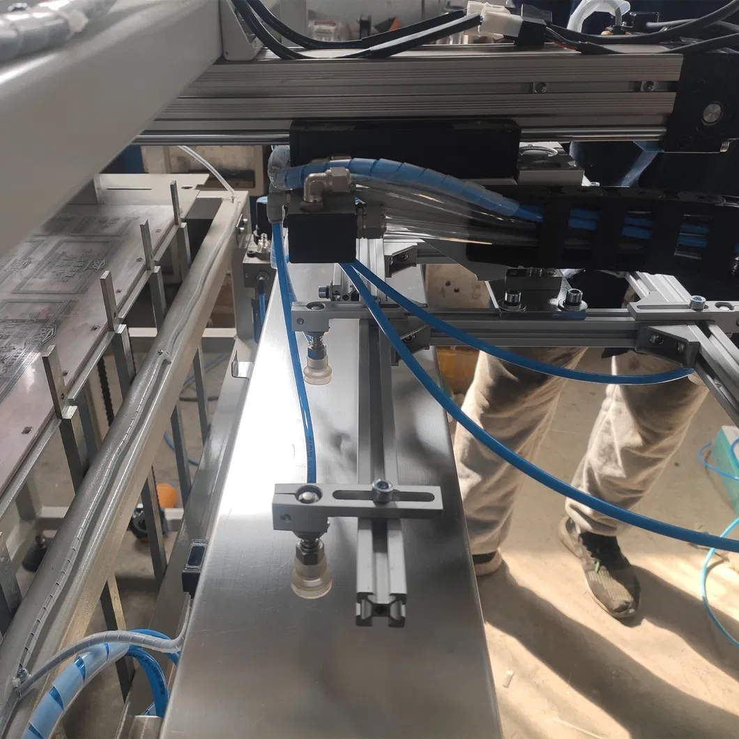 China Supplier HY-H56 Automatic Single Sheet Screen Printing Machine with Paper Clip Dryer.